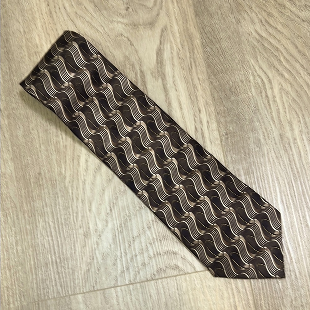 Borroni Handmade 100% Silk Necktie Graphic Brown Wave Pattern EUC